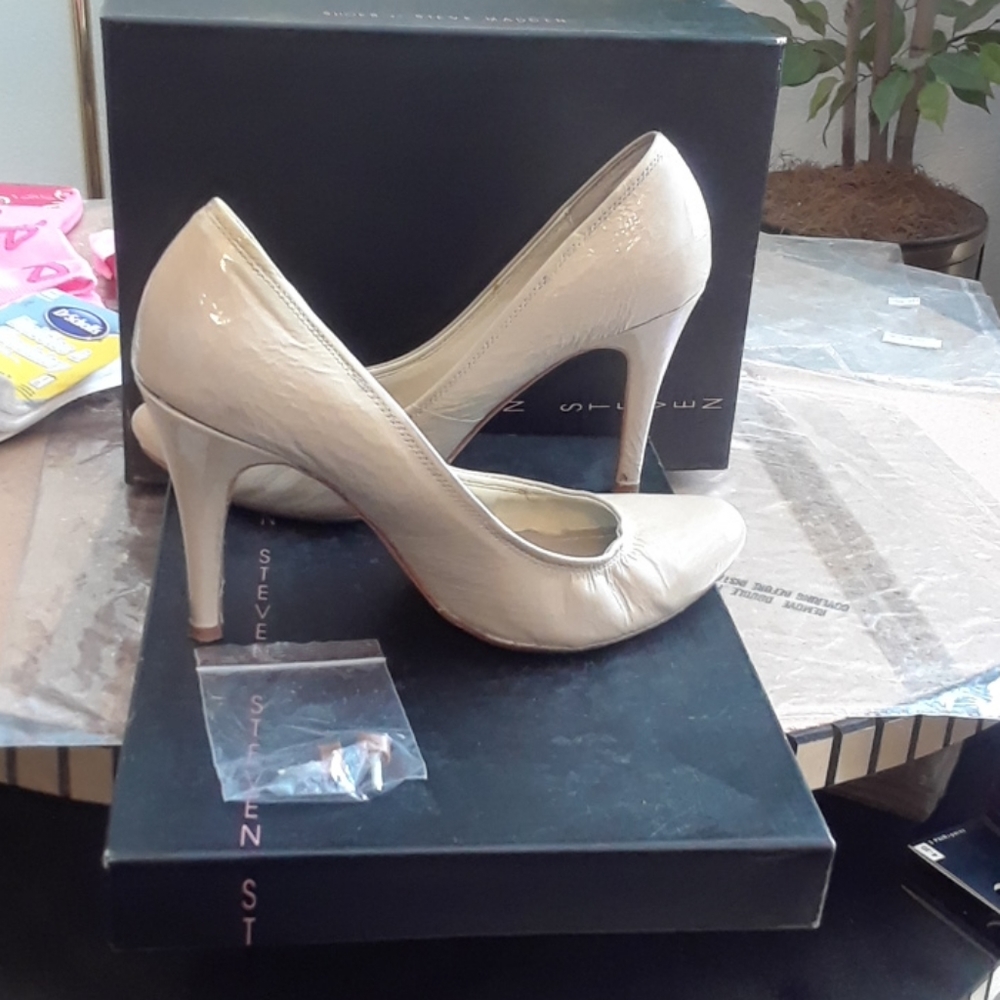 Steven by Steve Madden Heels